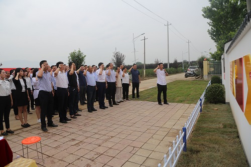 ֧������һ�����������忪չ�ġ��������� ��ʤ��ƶ�����⵳���˶�.JPG