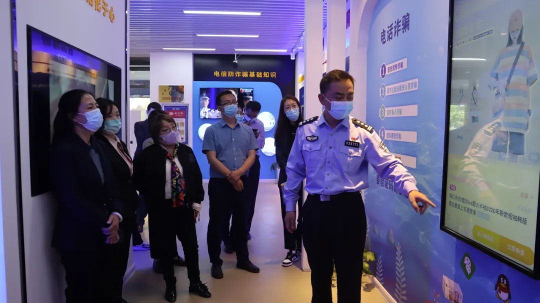 1651809877288039.jpeg 4.jpg