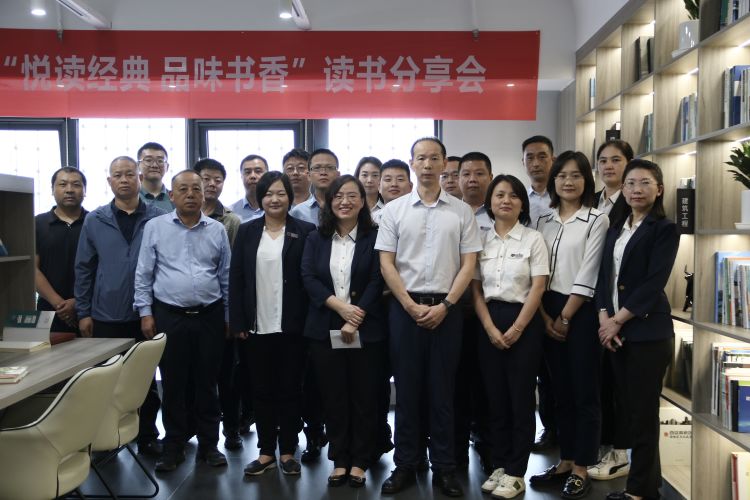 1695201653622673.jpeg 6c732179a64f43d199161d6c902ac220.jpeg