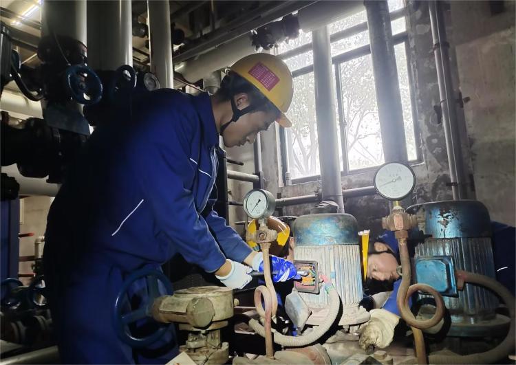 1703661524588766.jpeg 8ad8561f0e7b40abb74a5aec5e1d9e32.jpg