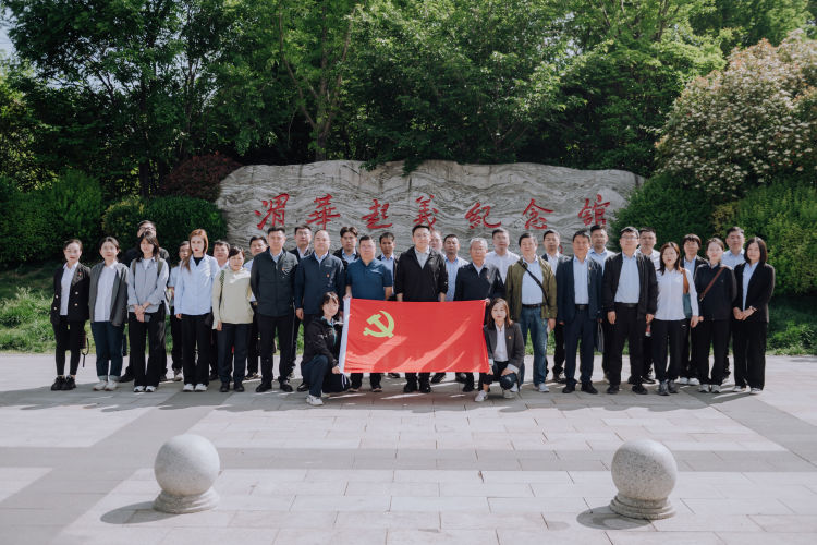 1715220188120961.jpeg 640.webp (1).jpg