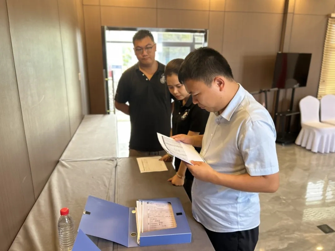 1725333396496689.jpeg 640.webp.jpg